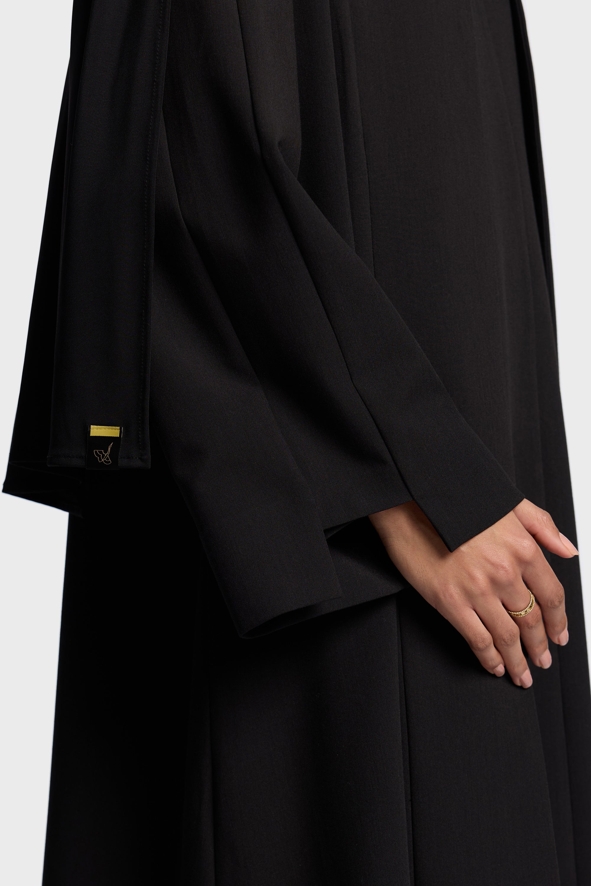 Fundamental abaya